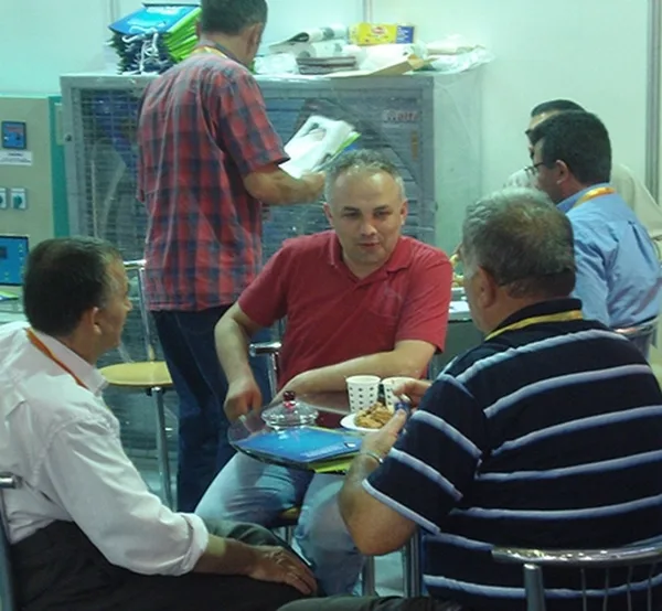 Poultry and coop equipment fairs — 3
